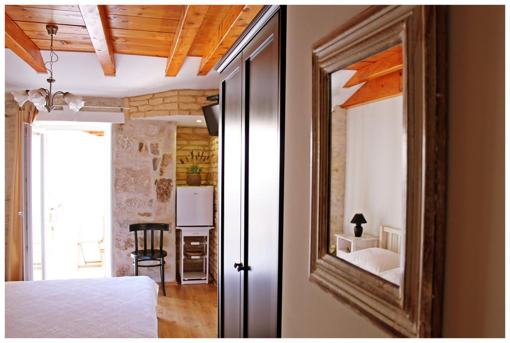 Guest House Tragurion Трогир Экстерьер фото