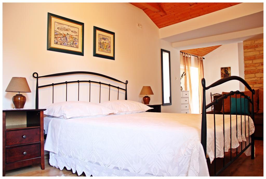 Guest House Tragurion Трогир Экстерьер фото